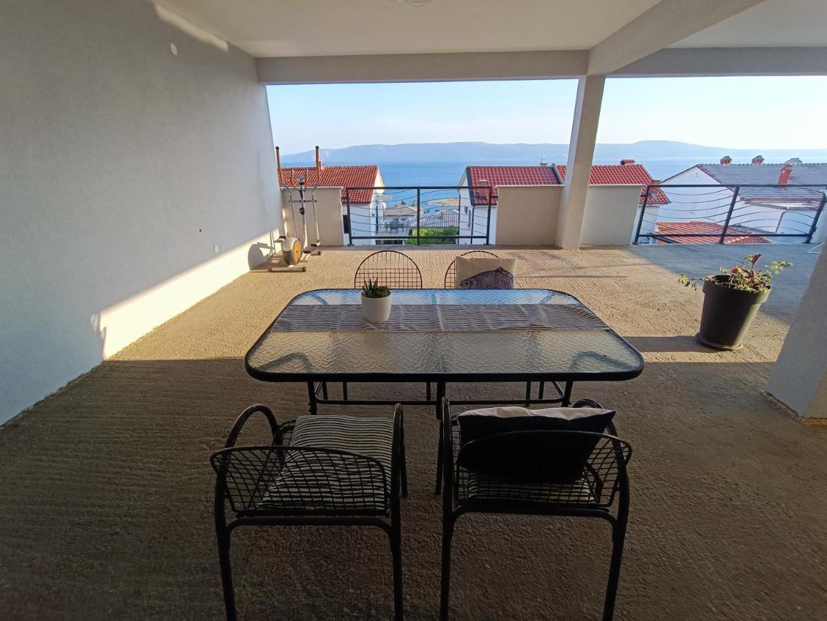 Apartmani Biba Novi Vinodolski Exteriör bild